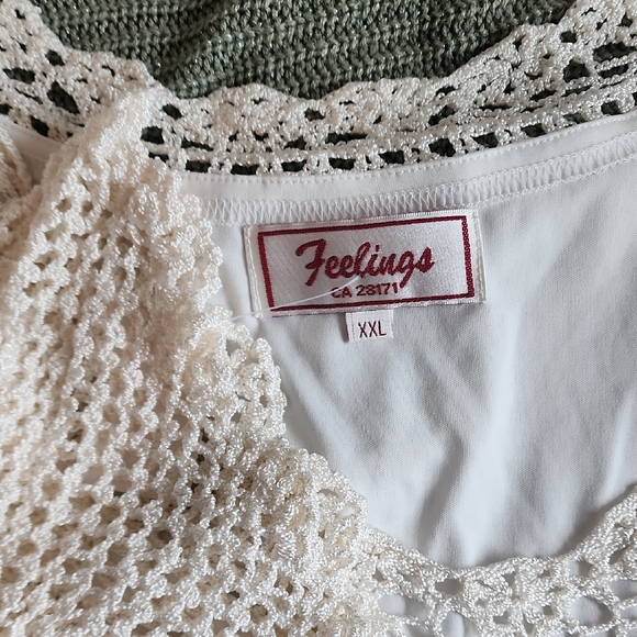 Bright White Crochet Top - Picture 6 of 7